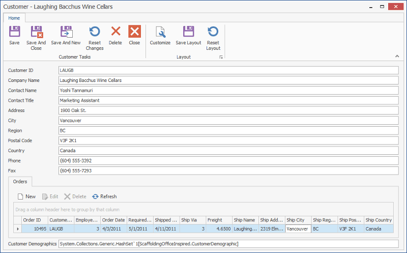 **2. Detail View**<br/>Hosted within a separate form; end-users can have multiple edit forms opened simultaneously