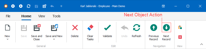 Records Navigation Controller Next Object Action in Windows Forms, DevExpress