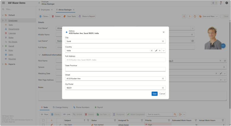 XAF Blazor Pop-up Detail View  with vertical caption layout