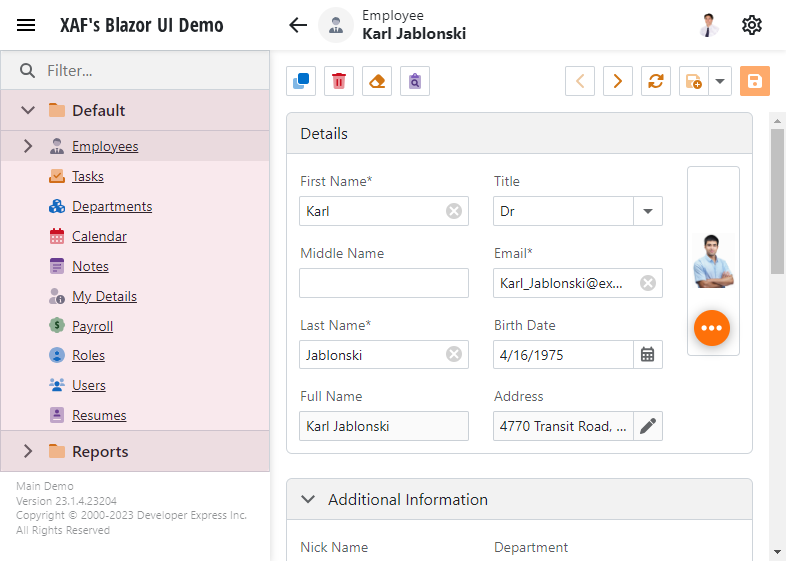 XAF ASP.NET Core Blazor Navigation, DevExpress