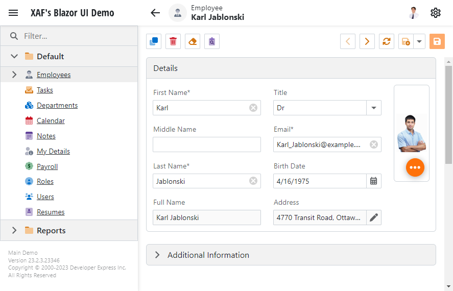 XAF ASP.NET Core Blazor Single Window SDI, DevExpress